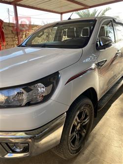 تويوتا هايلوكس